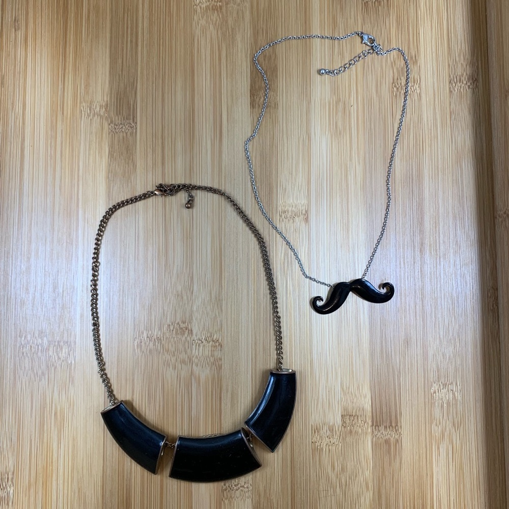 Black necklace bundle